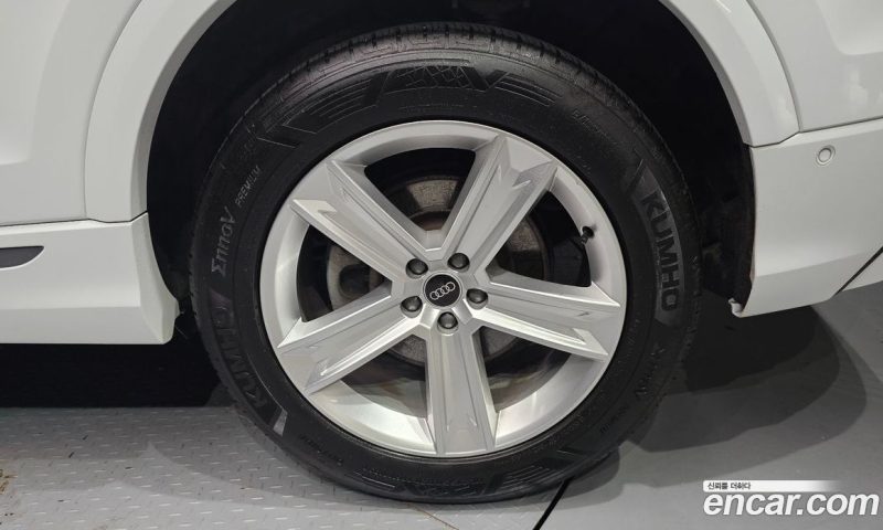 Audi Q8 45 TDI Quattro Premium