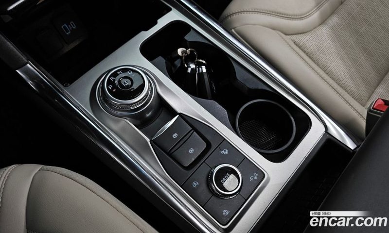 Ford Explorer 3.0 Platinum 4WD