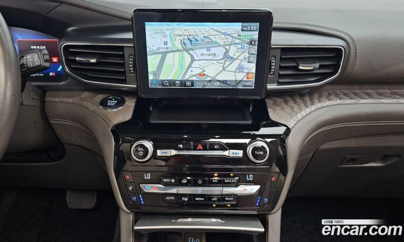 Ford Explorer 3.0 Platinum 4WD