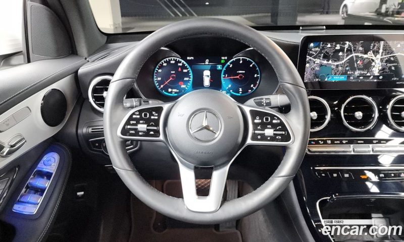 Mercedes Benz GLC-Class GLC220 D 4MATIC