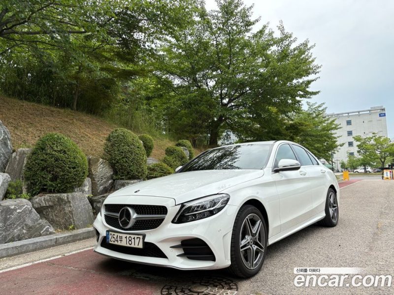 Mercedes Benz C-Class C200 AMG Line