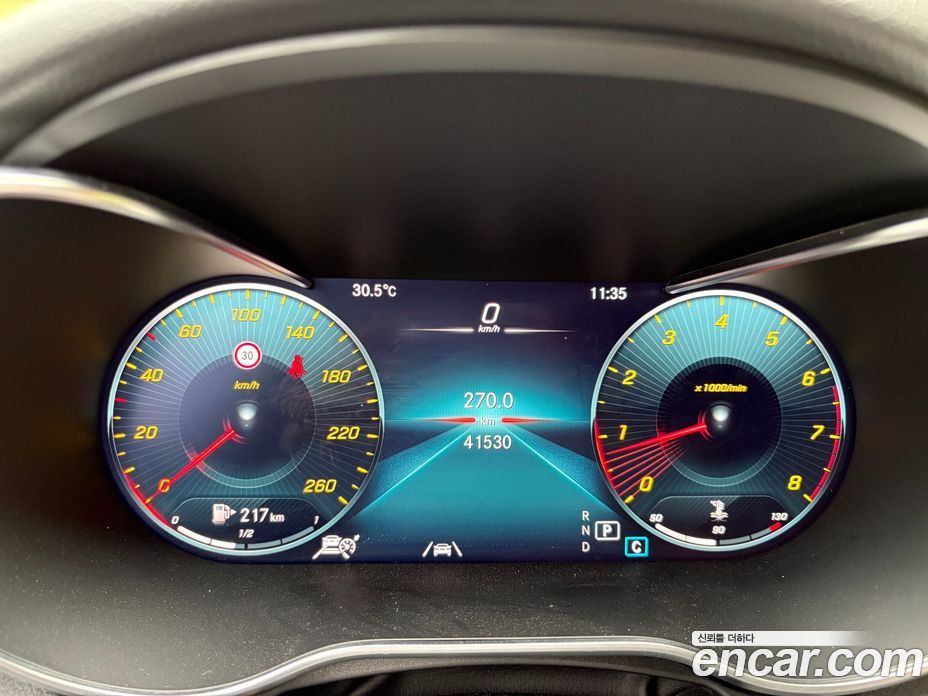 Mercedes Benz C-Class C200 AMG Line