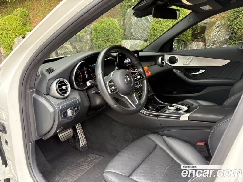 Mercedes Benz C-Class C200 AMG Line