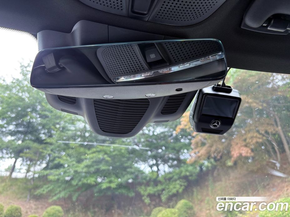 Mercedes Benz C-Class C200 AMG Line