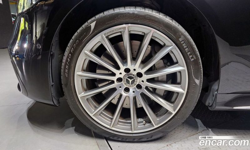 Mercedes Benz S-Class S500L 4MATIC