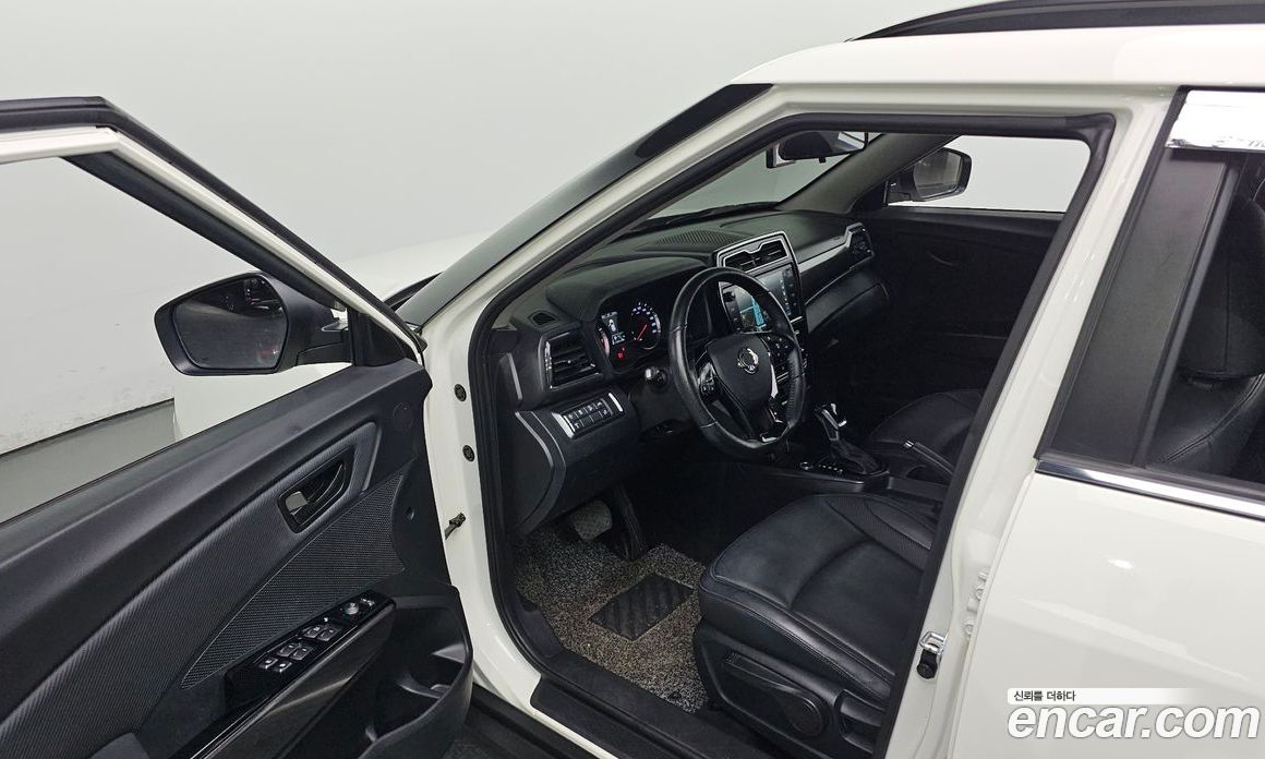 SsangYong Tivoli Gasoline 1.5 2WD