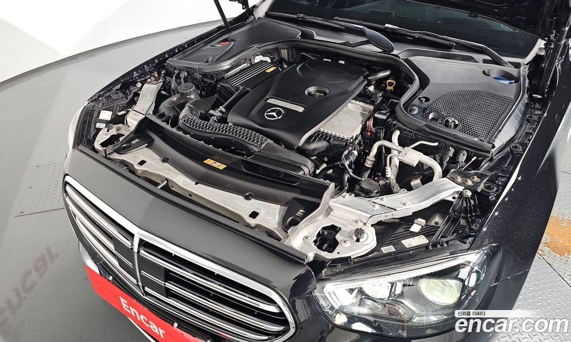 Mercedes Benz E-Class E250 Exclusive
