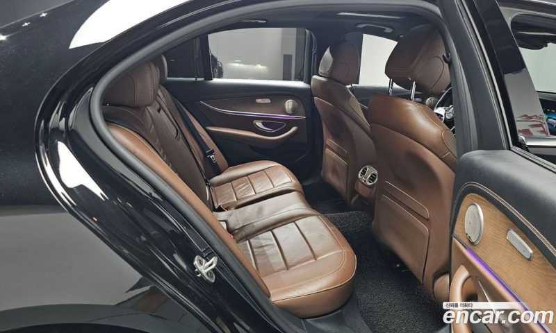 Mercedes Benz E-Class E250 Exclusive