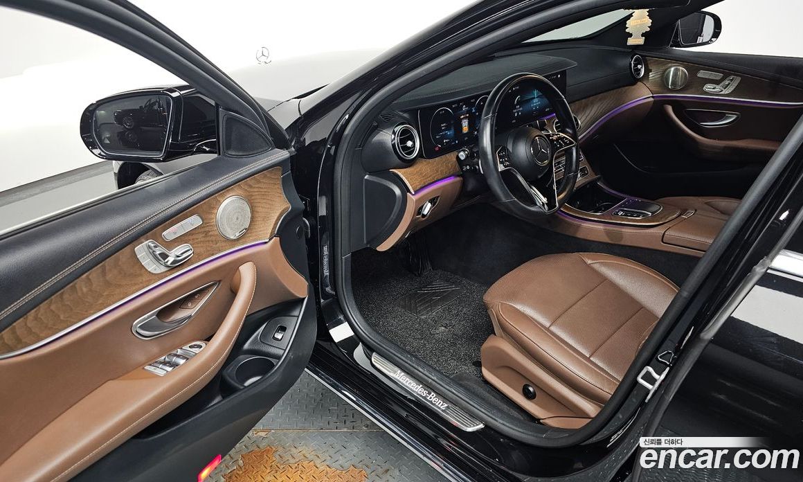 Mercedes Benz E-Class E250 Exclusive