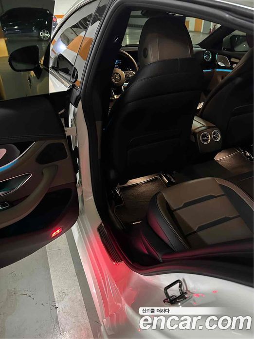 Mercedes Benz AMG GT 4Door 43 4MATIC+