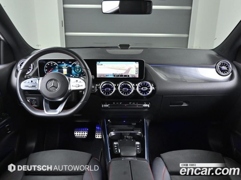 Mercedes Benz GLA-Class GLA250 4MATIC