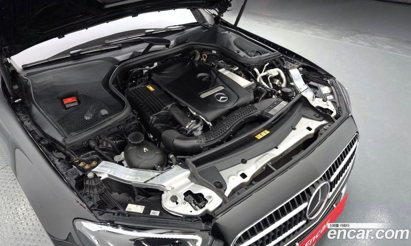 Mercedes Benz E-Class E250 Avantgarde