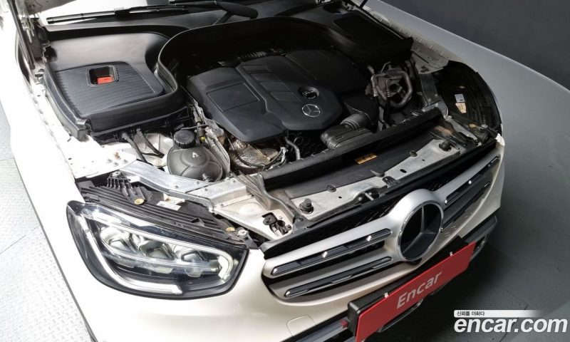Mercedes Benz GLC-Class GLC220 D 4MATIC