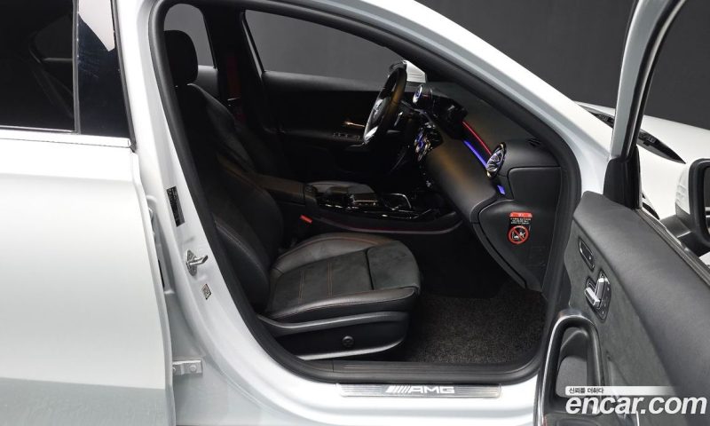 Mercedes Benz A-Class AMG A35 4MATIC Sedan