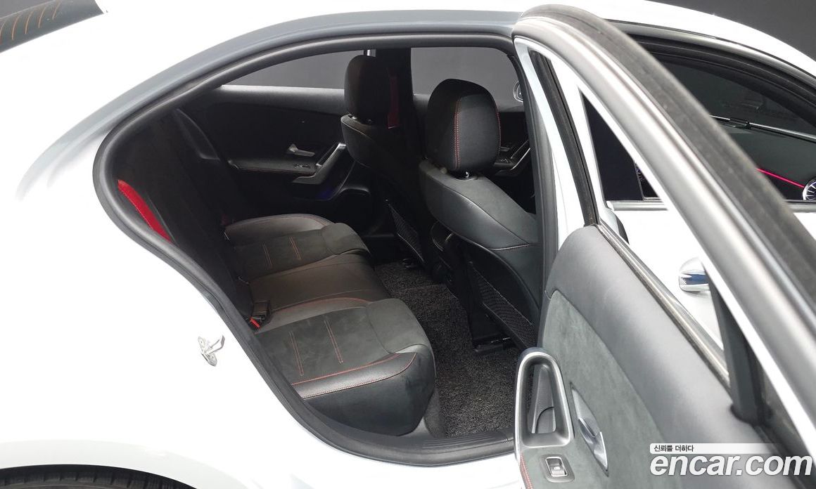 Mercedes Benz A-Class AMG A35 4MATIC Sedan