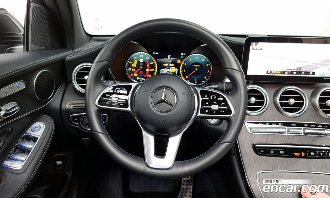Mercedes Benz GLC-Class GCL300 4MATIC Coupe