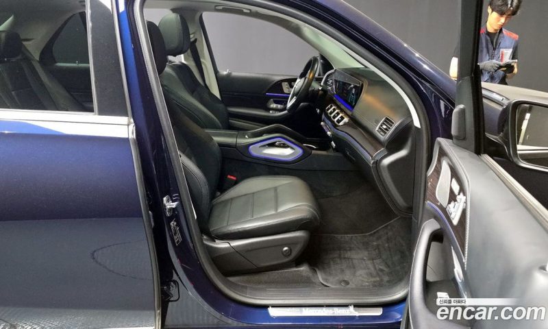 Mercedes Benz GLE-Class GLE300d 4MATIC