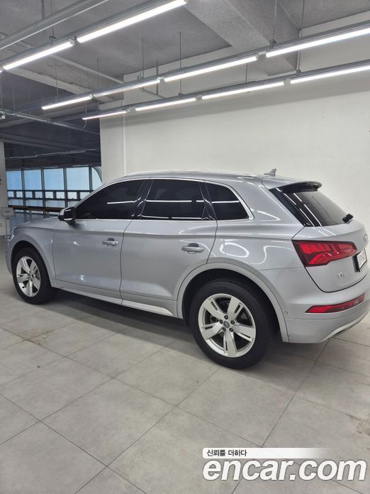 Audi Q5 45 TFSI Quattro Premium
