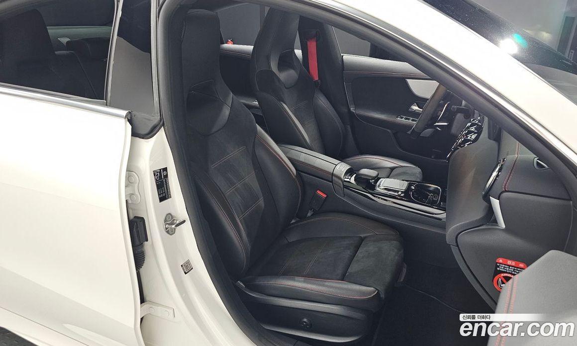 Mercedes Benz CLA-Class AMG CLA 45 S 4MATIC+
