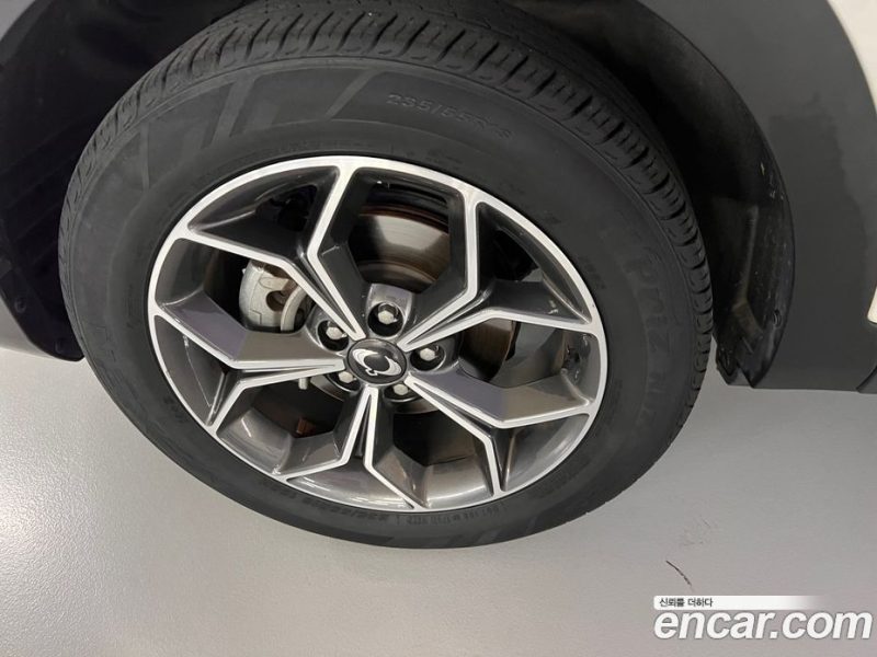 SsangYong Korando Gasoline 1.5 2WD R-Plus