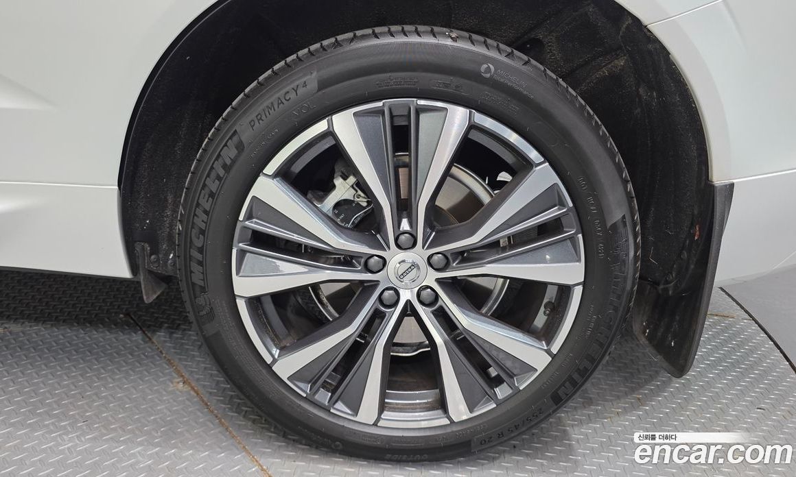 Volvo XC60 B6 Inscirtion