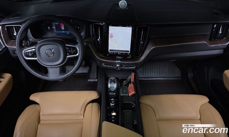Volvo XC60 B6 Inscirtion