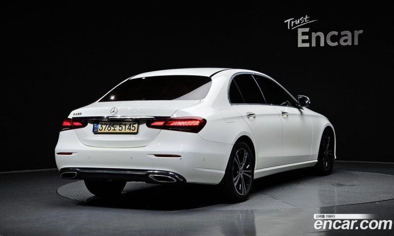 Mercedes Benz E-Class E250 Avantgarde