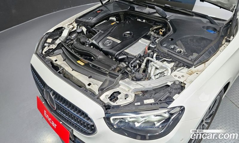 Mercedes Benz E-Class E250 Avantgarde