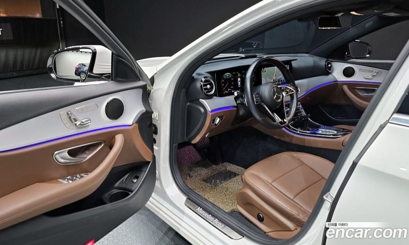 Mercedes Benz E-Class E250 Avantgarde