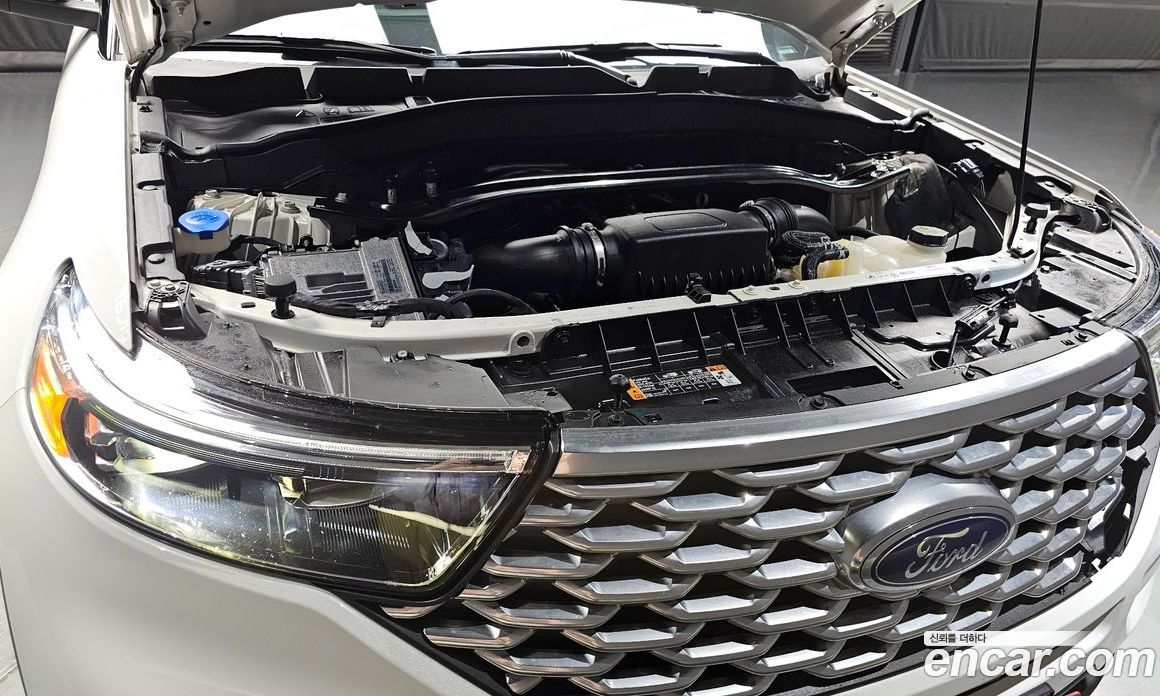 Ford Explorer 3.0 Platinum 4WD