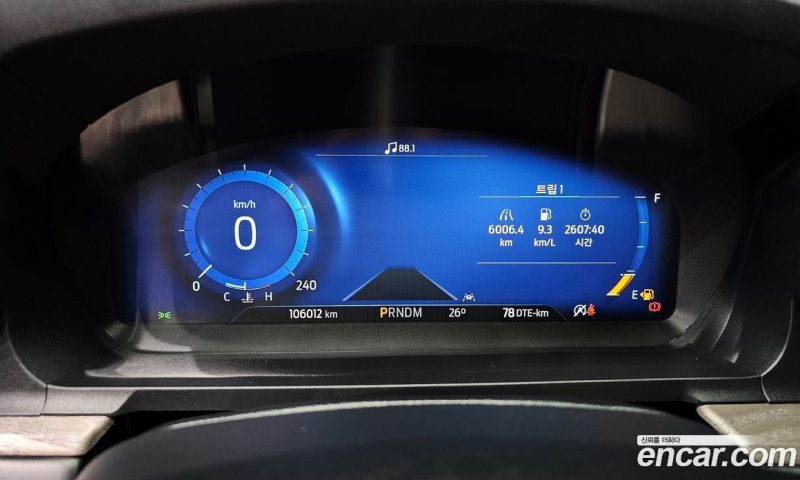 Ford Explorer 3.0 Platinum 4WD