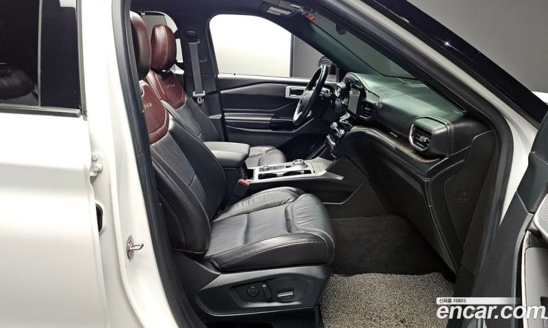 Ford Explorer 3.0 Platinum 4WD