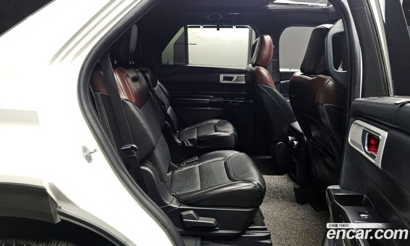 Ford Explorer 3.0 Platinum 4WD