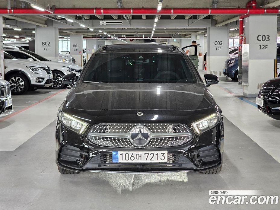 Mercedes Benz A-Class A250 4MATIC Sedan