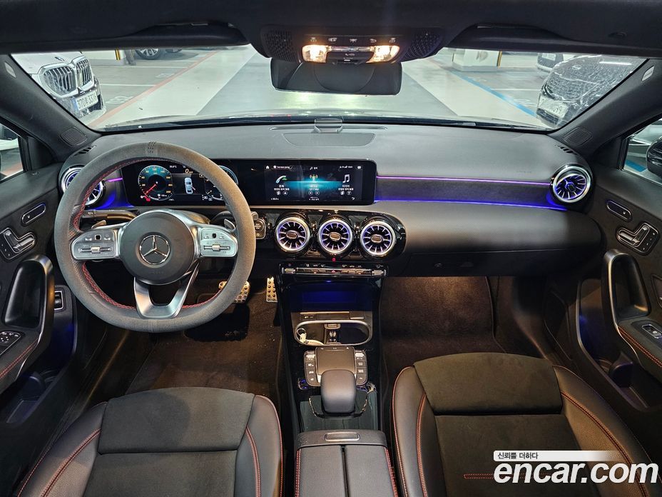 Mercedes Benz A-Class A250 4MATIC Sedan