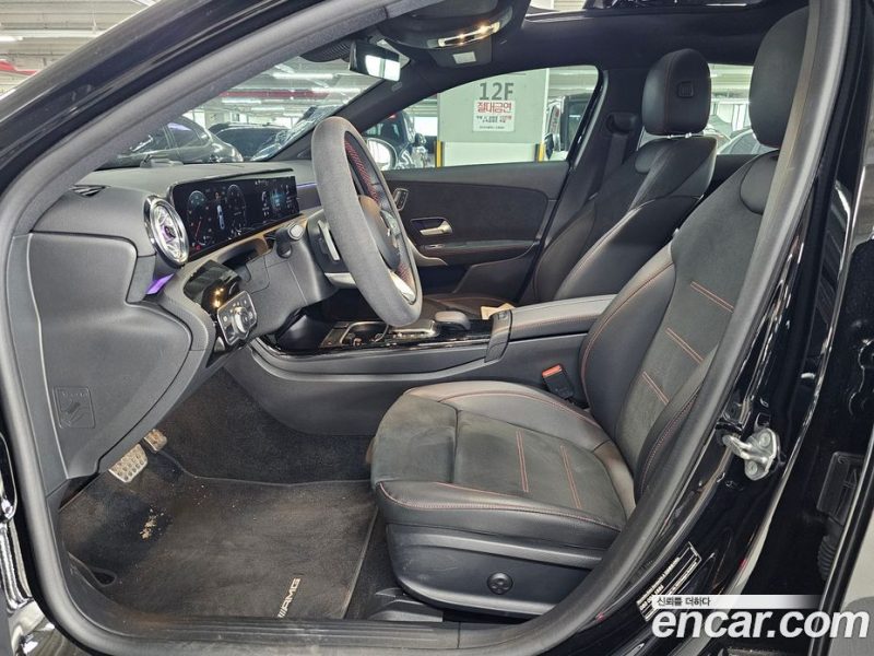 Mercedes Benz A-Class A250 4MATIC Sedan