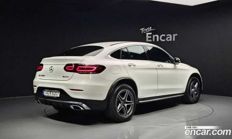 Mercedes Benz GLC-Class GLC220 D 4MATIC Coupe