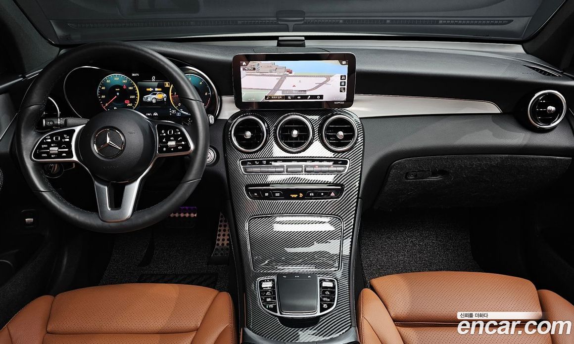 Mercedes Benz GLC-Class GLC220 D 4MATIC Coupe