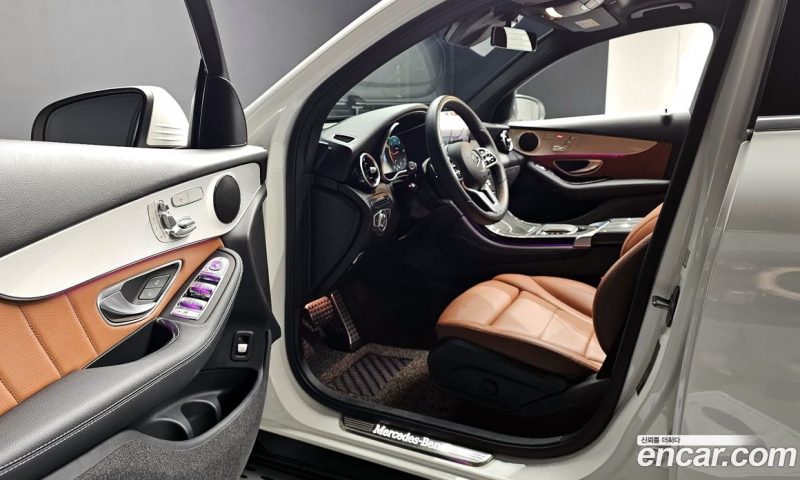 Mercedes Benz GLC-Class GLC220 D 4MATIC Coupe
