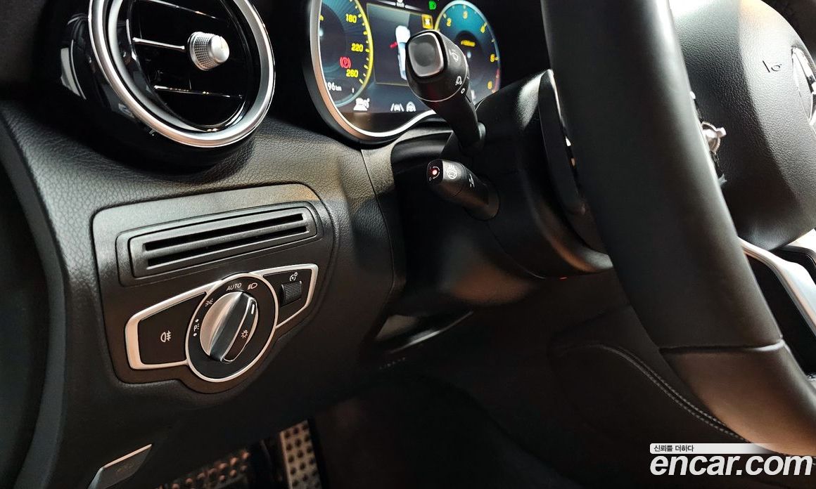 Mercedes Benz GLC-Class GLC220 D 4MATIC Coupe