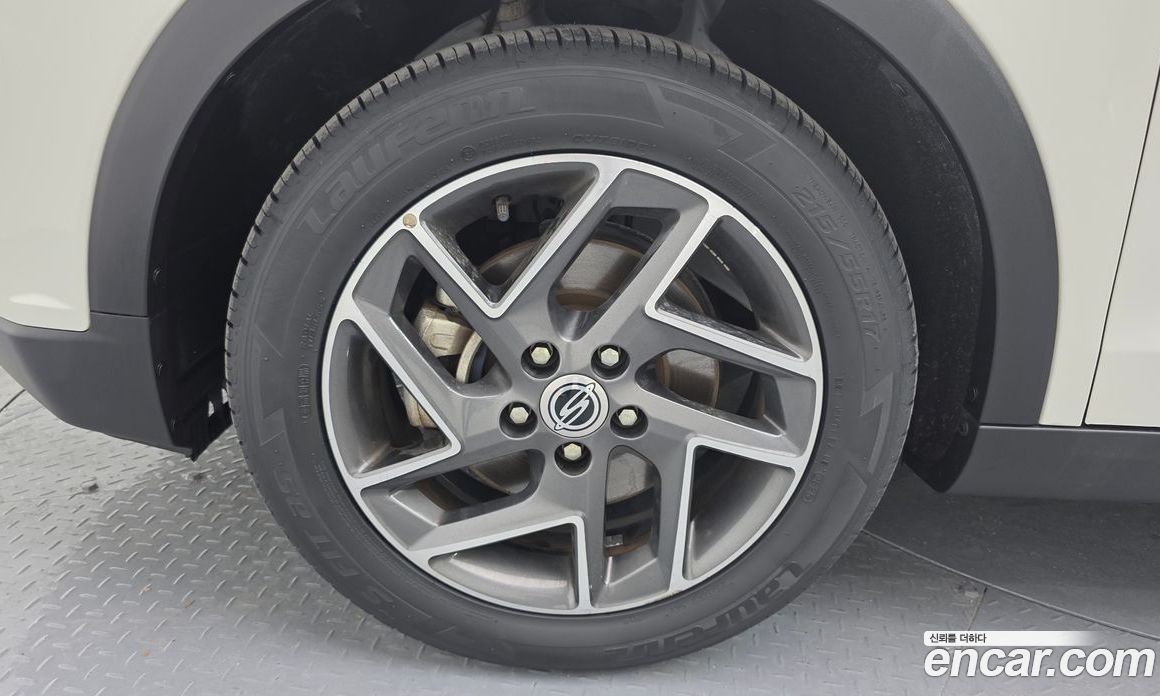 SsangYong Tivoli Gasoline 1.5 2WD