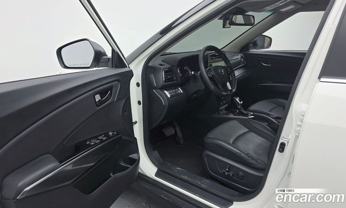 SsangYong Tivoli Gasoline 1.5 2WD