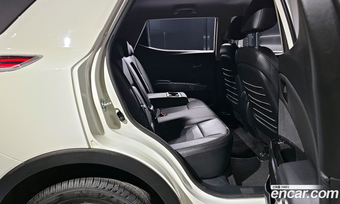 SsangYong Tivoli Gasoline 1.5 2WD