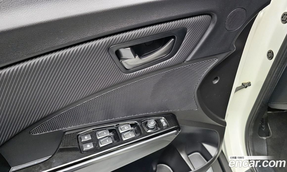 SsangYong Tivoli Gasoline 1.5 2WD