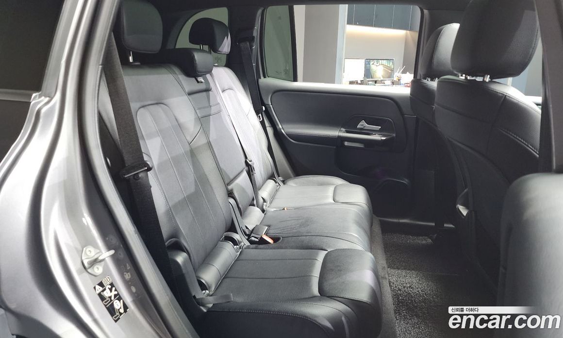 Mercedes Benz GLB-Class GLB200 D