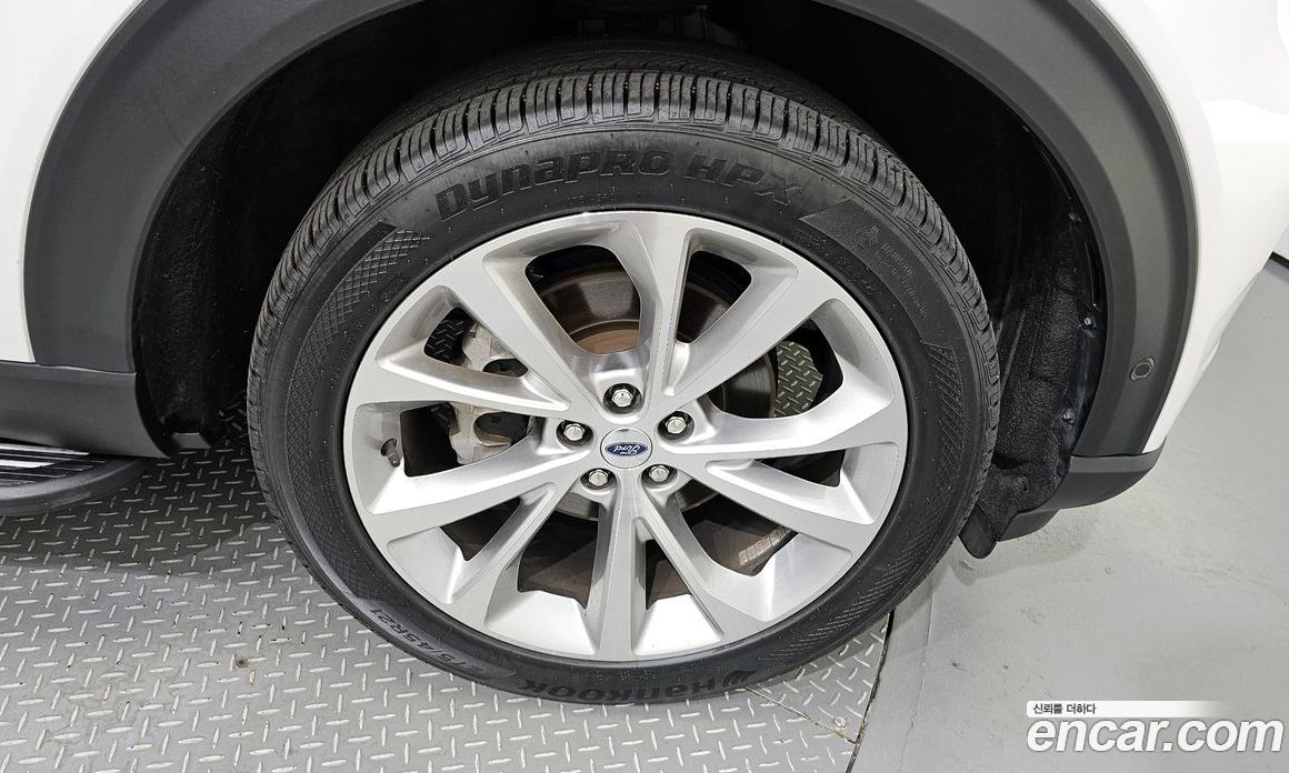 Ford Explorer 3.0 Platinum 4WD