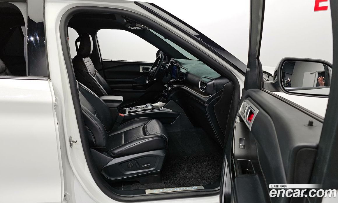 Ford Explorer 3.0 Platinum 4WD