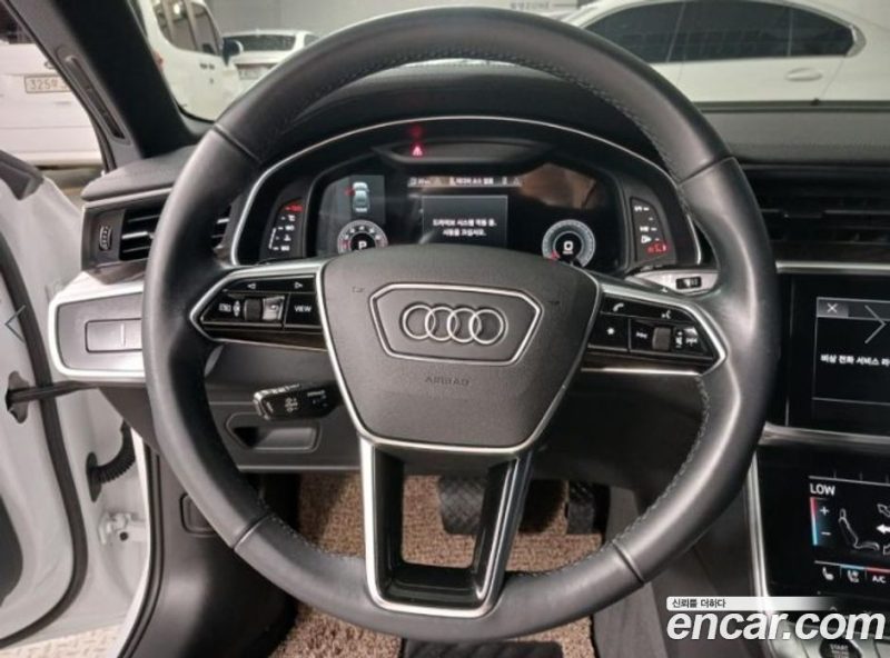 Audi A6 45 TFSI Premium