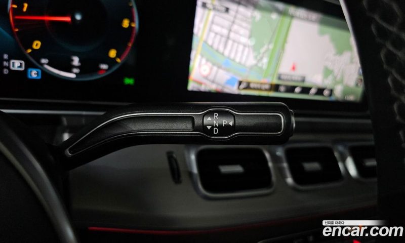 Mercedes Benz GLE-Class GLE300d 4MATIC