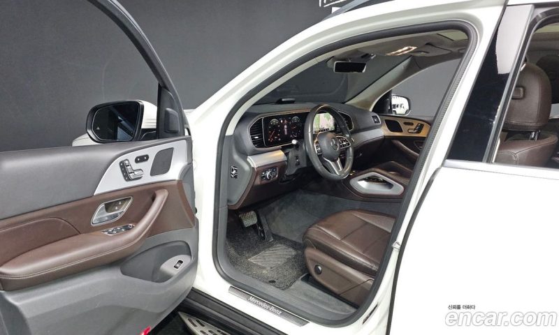Mercedes Benz GLE-Class GLE300d 4MATIC